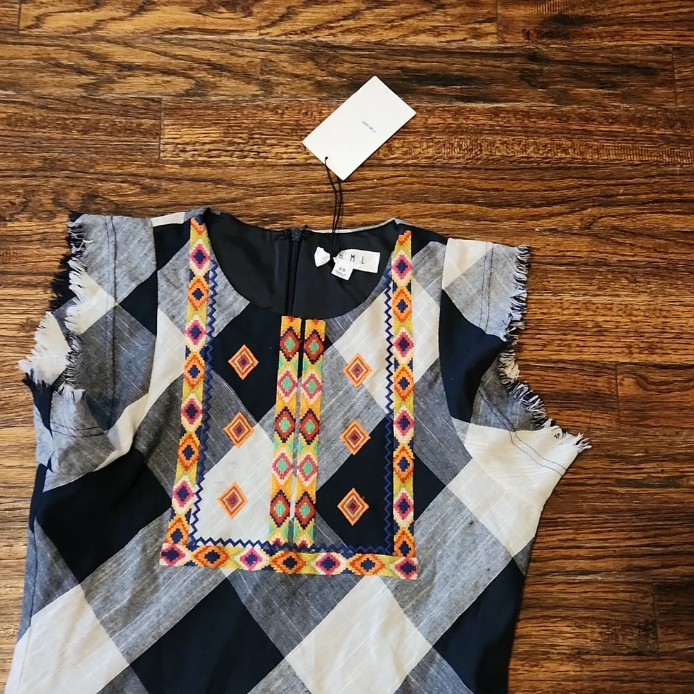 THML DRESS - Picture 3 of 5